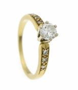 Brillant-Ring GG 750/000 mit einem Brillanten 0,65 ct l.get.W/VS und Diamanten, zus. 0,11ct W/SI, RG