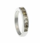 Diamant-Ring WG 585/000 mit 8 Prinzess-Diamanten, zus. 1,0 ct get.W-l.get.W/SI-PI, RG 55,3,7